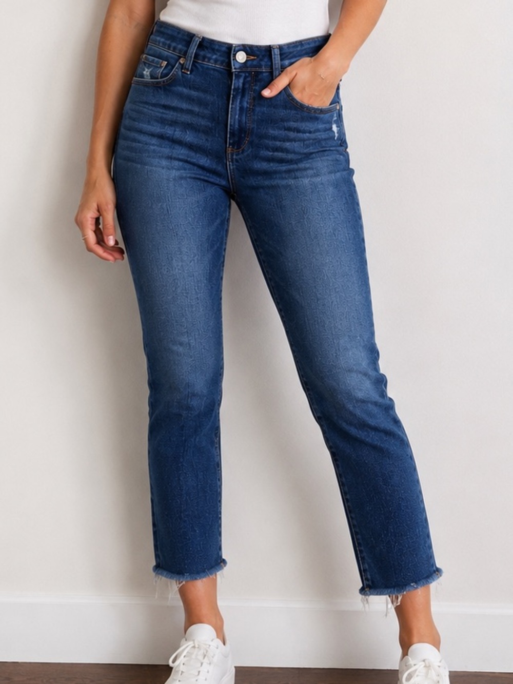 PAIGE Kylie Crop Raw Hem Stretch Jeans Size 32